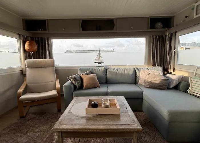 Blue Sea Horizon * Wenduine