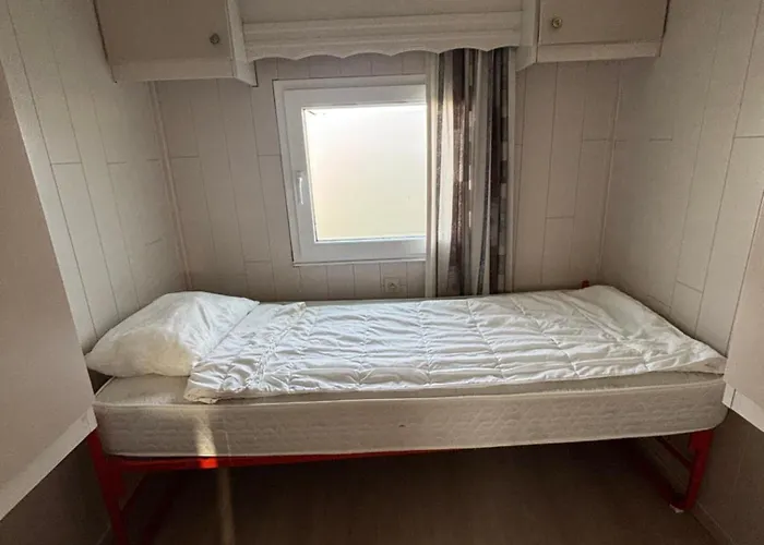 Blue Sea Horizon Camping *