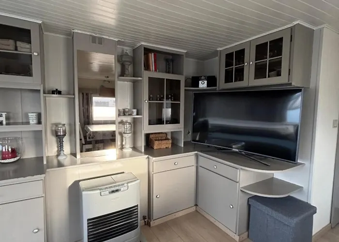 Camping Blue Sea Horizon *